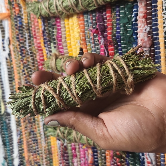 Cedar Smoke Cleansing Sticks - Picture 2 of 2